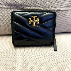 KIRA CHEVRON BI-FOLD WALLET